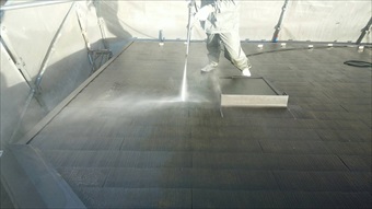 大成建設　屋根高圧洗浄