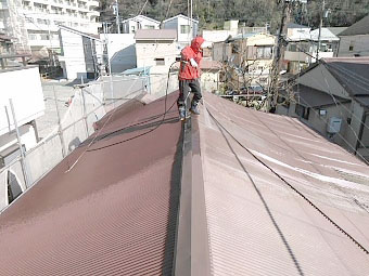 トタン屋根　塗装