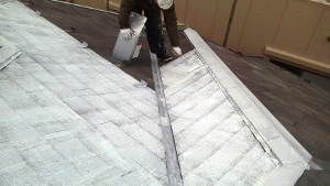スレート瓦屋根塗装　遮熱塗装②