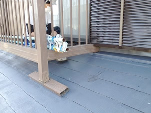 １階屋根塗装　上塗り３