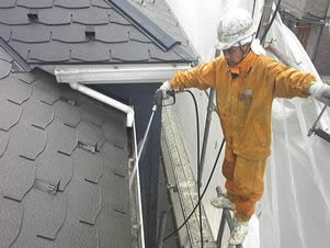 屋根スレート瓦　高圧洗浄３