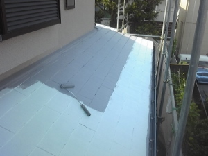 １階屋根　ガイナ塗装