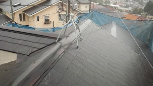 屋根遮熱塗装　洗浄２