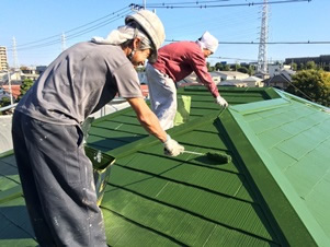 屋根　塗替え　仕上げ塗装