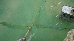 ベランダ湯床　保護塗装２