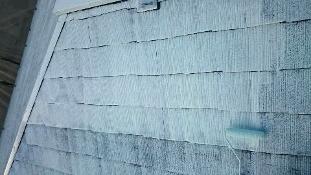 屋根塗装　スレート瓦　遮熱塗装２回目２