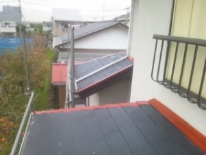 屋根塗装　スレート瓦　下塗り３
