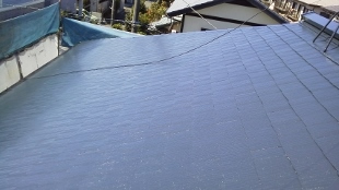 屋根スレート瓦　遮熱塗装　上塗り２