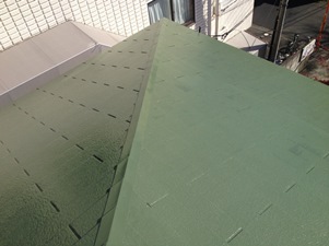 屋根塗装　上塗り２