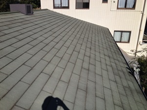 座間市　屋根塗装工事前