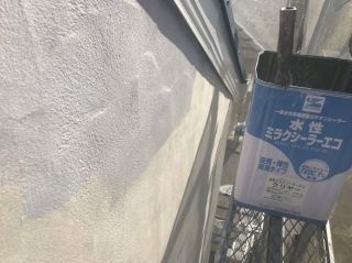 ユニプラル外壁　下塗り２回目