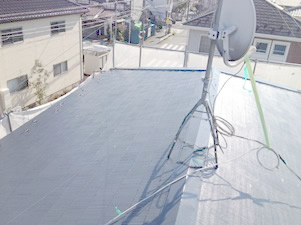 屋根塗装　仕上がりの様子