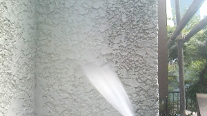 外壁モルタル　高圧洗浄２