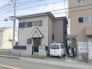 茅ヶ崎市　サイディング目地コーキング補修