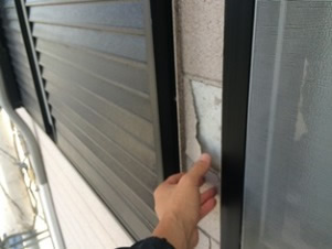 サイディング　塗装はがれ