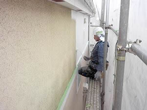 外壁塗装　下塗り２階